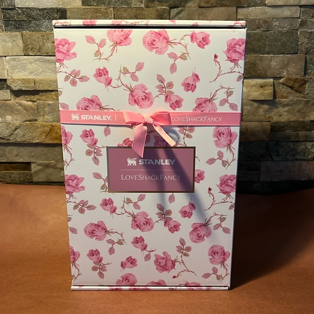 Love Shack Fancy 40oz. Stanley *NEW